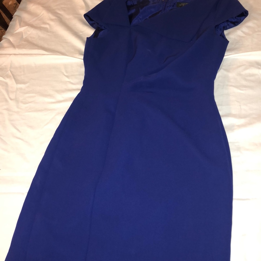 Blue Tahari size 2 petite classy dress